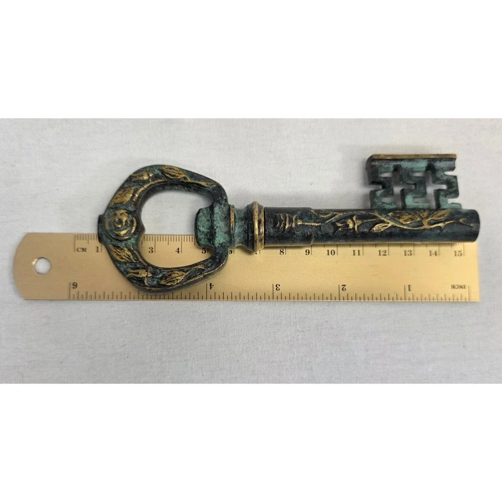 Vintage Skeleton Key Corkscrew Bottle Opener Verdigris Rose Embossed Bar Tool